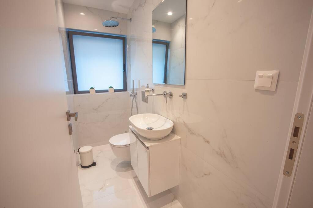 Apartment Voula Luxury Athens
