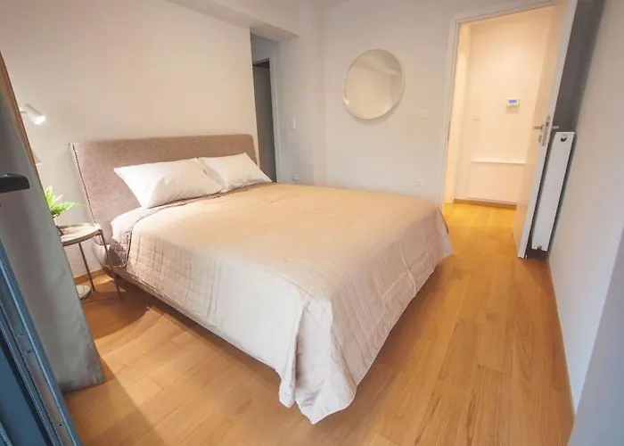 Voula Luxury Apartment